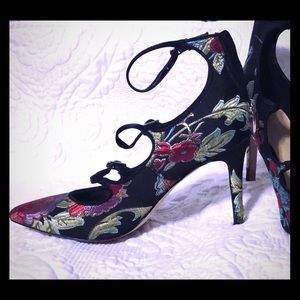 GORGEOUS strappy heels